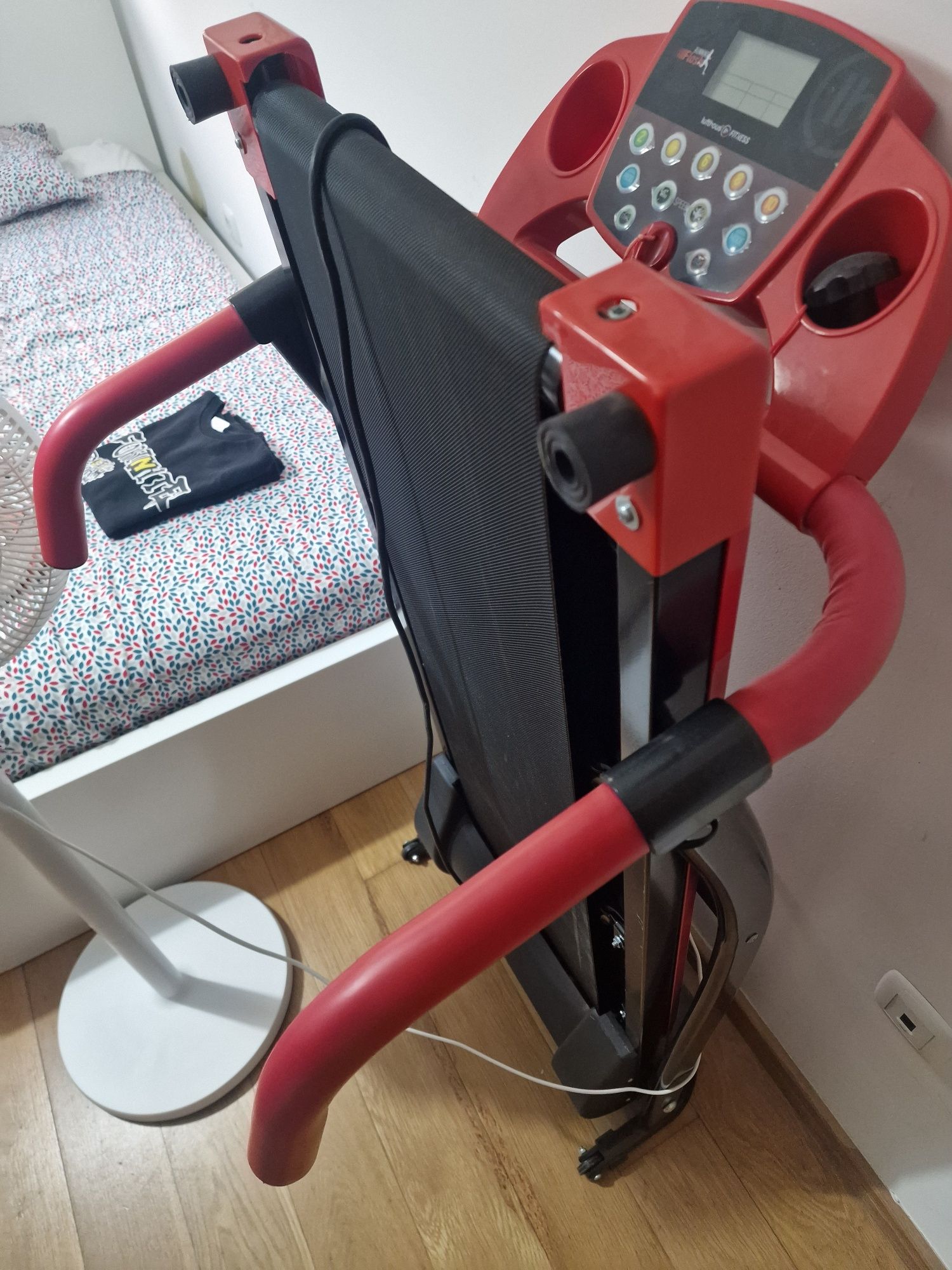 Passadeira Eléctrica + Bicicleta Estática – Oportunidade