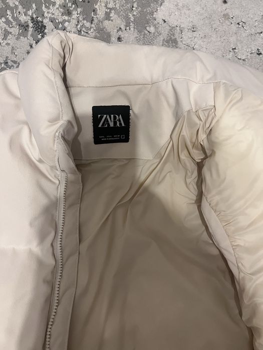 Пуфер-желетка Zara