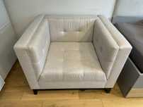 Duzy fotel tapicerowany szary pikowany brw ikea