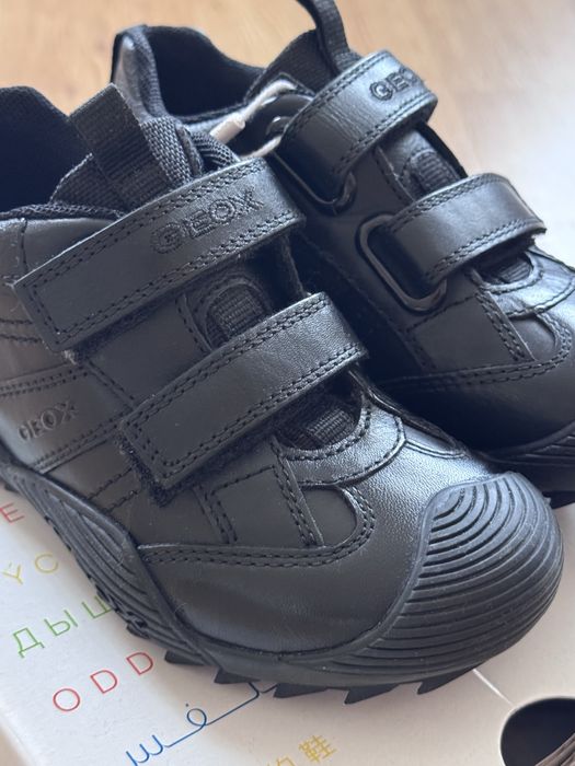 Кросівки Geox 27 розмір для хлопчика