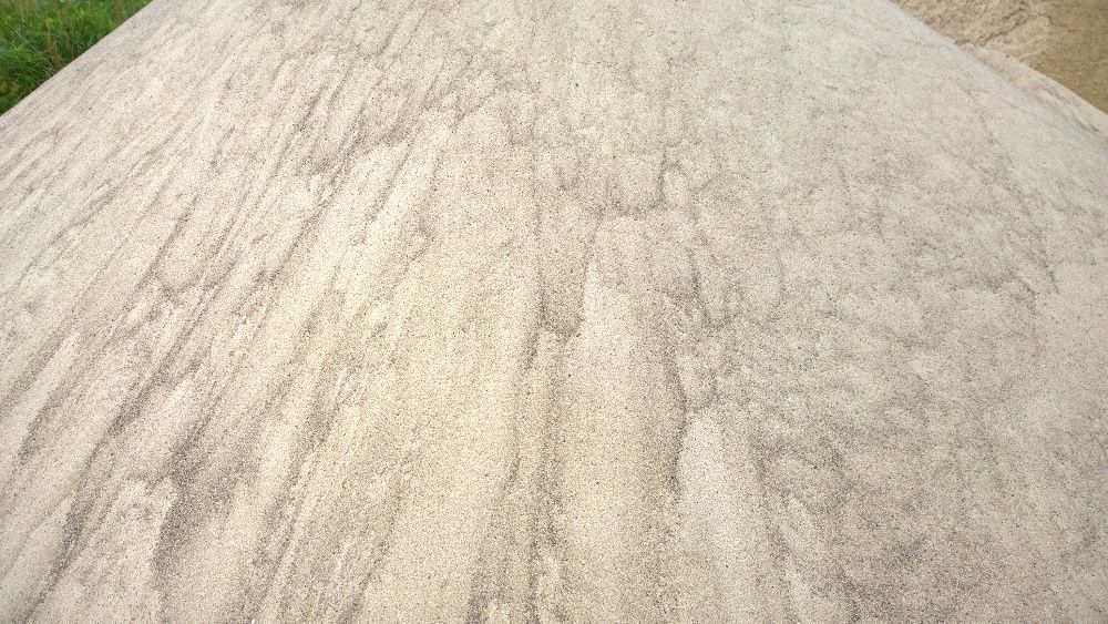 Piasek do murowania, tynków, wylewek.