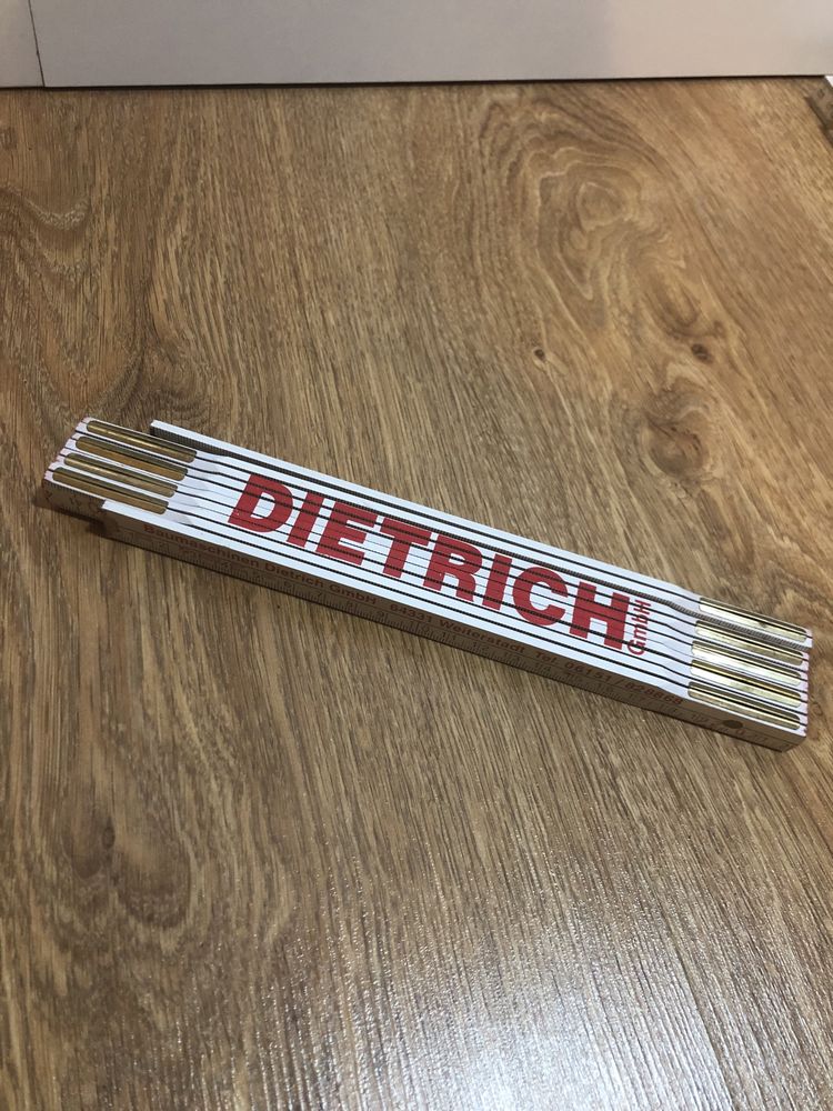 Metr metry miara miary budowlane narzędzia Dietrich