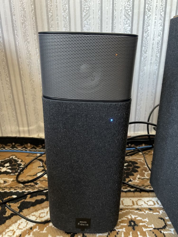 Акустическая система Philips Fidelio E5 Wireless(Сабвуфер немає звуку)