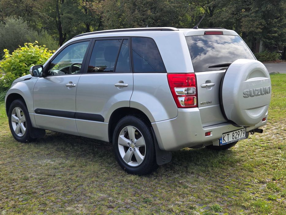 Suzuki Grand Vitara 2.4 benzyna automat