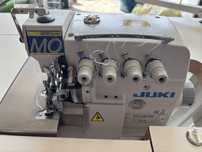 Maszyna szwalnicza JUKI MO-6816S – Overlock przemysłowy 5-nitkowy