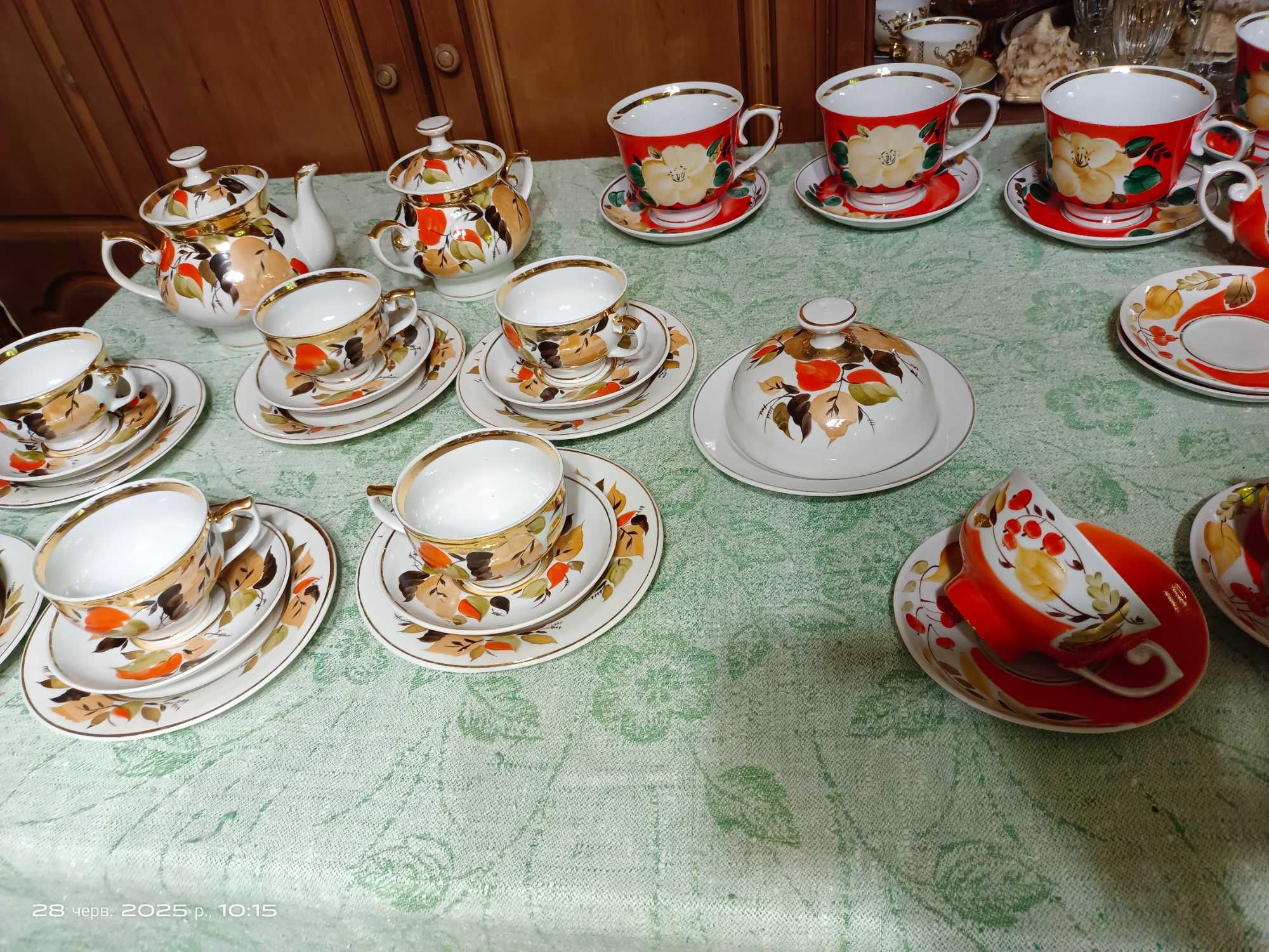Сервизы , посуда , хрусталь. СССР.