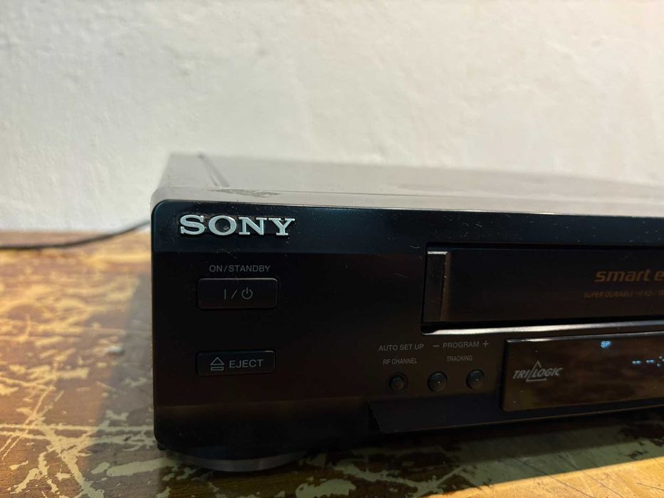 VHS Sony SLV-SE 100