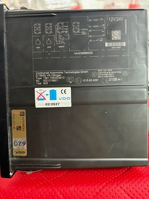 Inteligentny tachograf drugiej generacji DAF, MAN