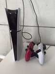 Playstation 5 + dwa pady + stacja + słuchawki