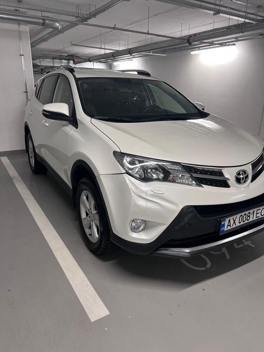 Продам автівку TOYOTA RAV 4