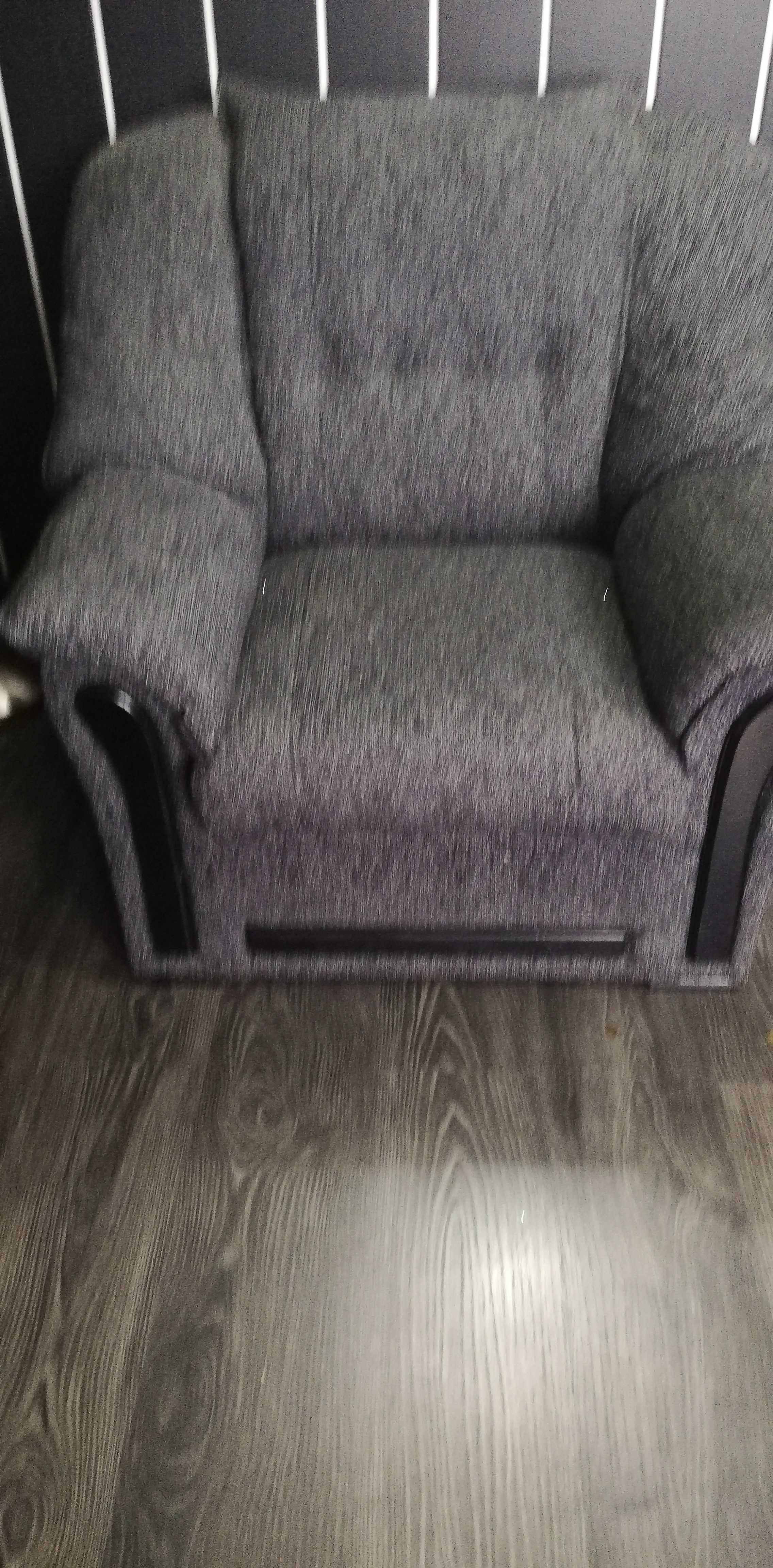 Fotel szaroczarny