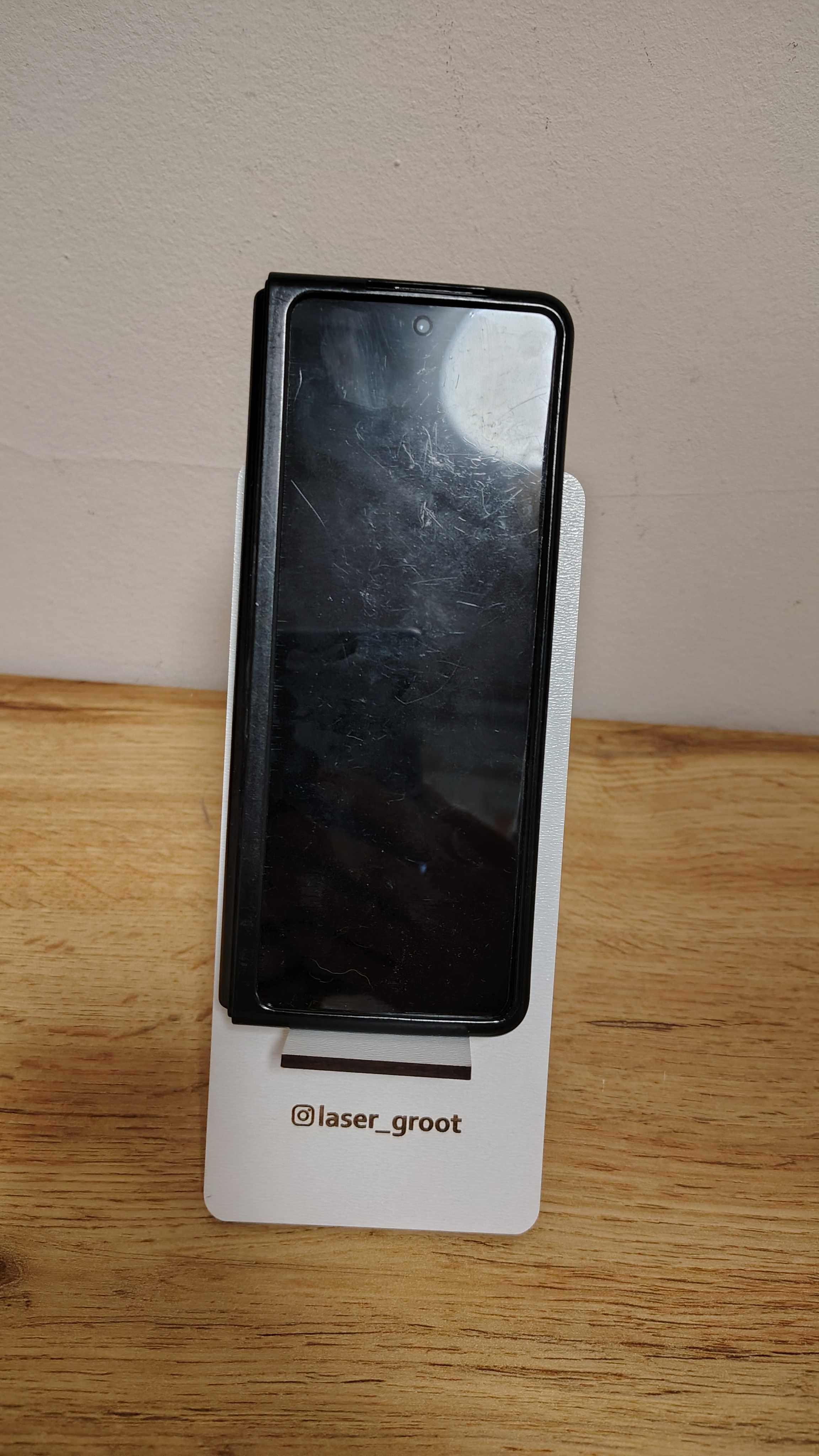 Samsung galaxy Z fold 3