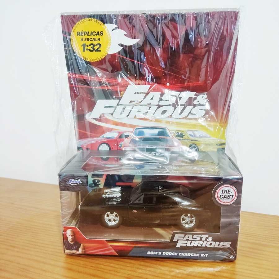 Miniatura Fast & Furious Dom's Dodge Charger RT Escala 1-32 Jada