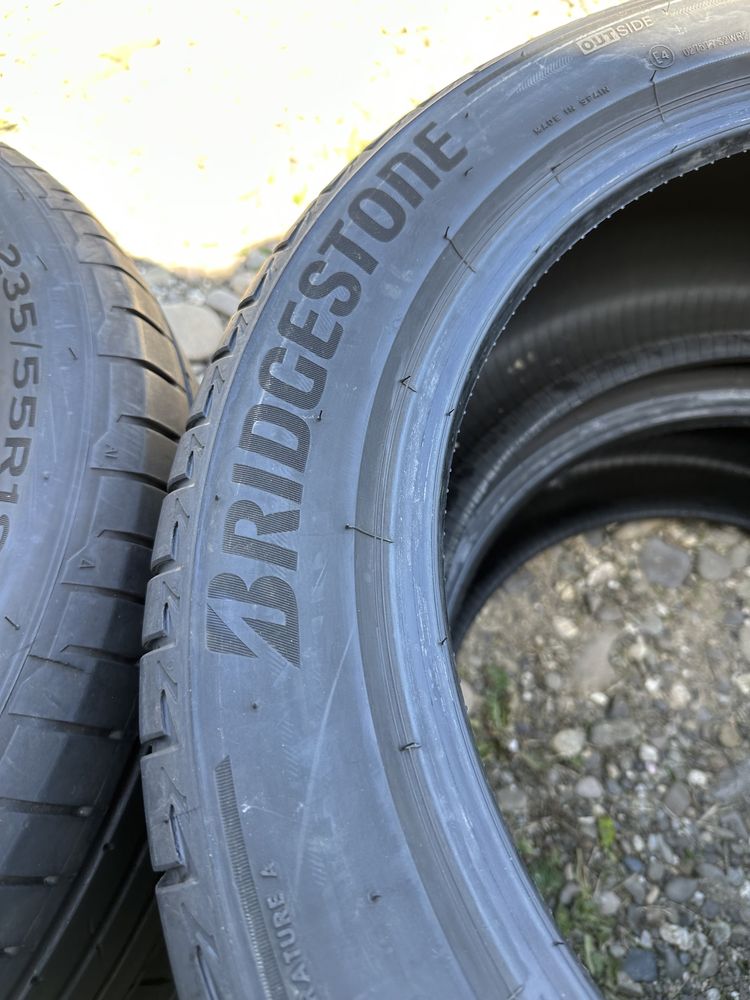 255/45/18 Bridgestone Turanza T005