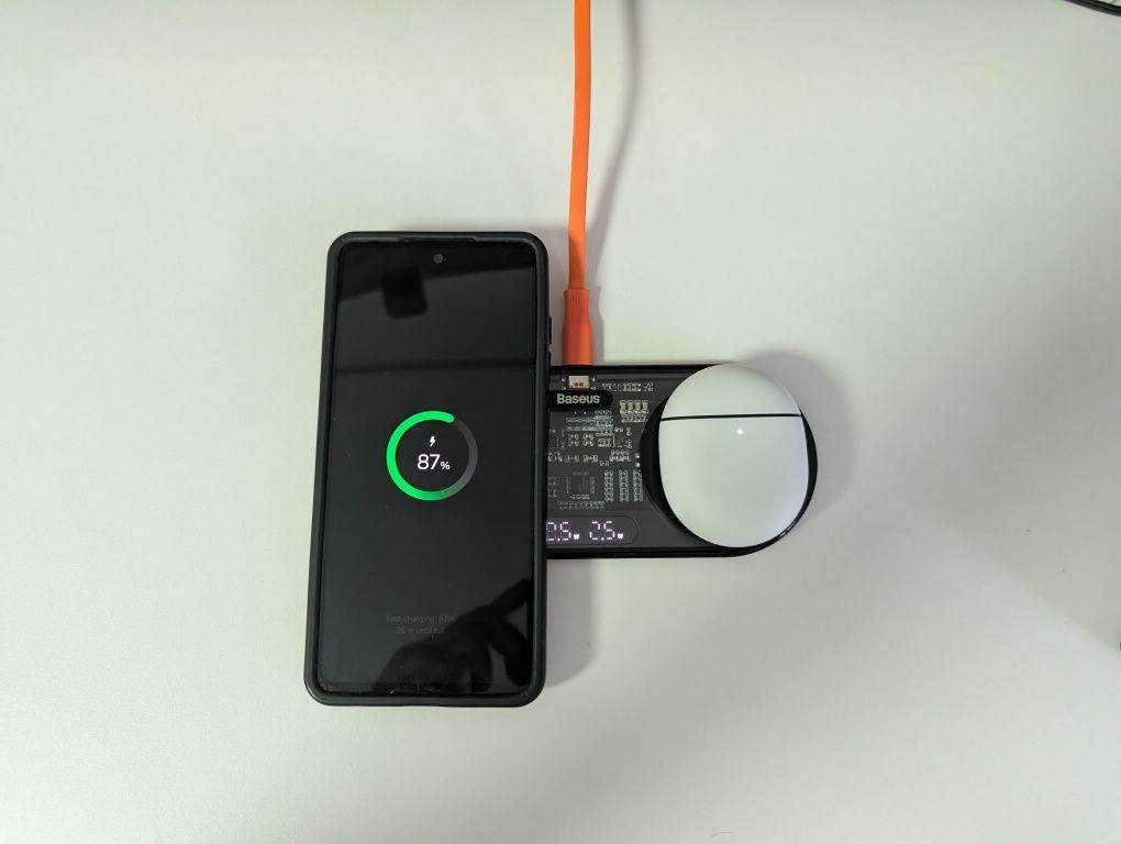 Бездротовий зарядний пристрій Baseus Digital LED Display 2в1 Wireless