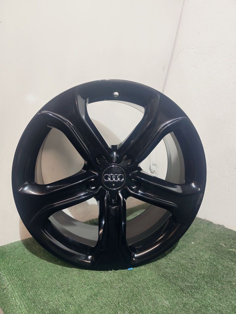 Felgi aluminiowe OE Audi A3 A4 A6 A8 Q3 Q5 TT 17" 7.5J et28 5x112 BDB