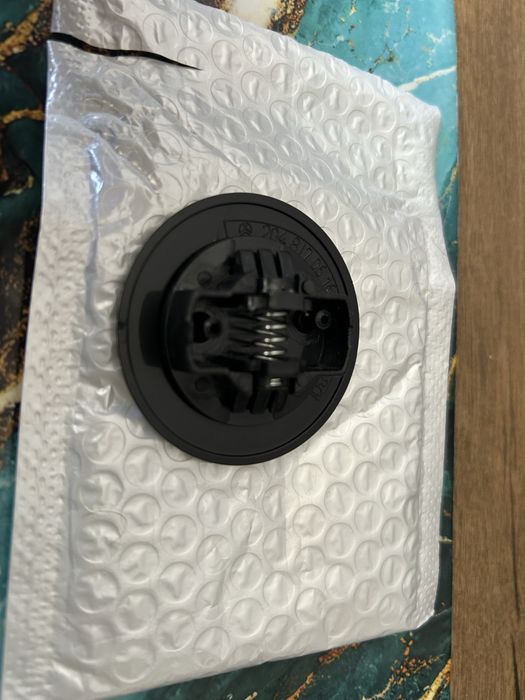 Nowy Znaczek na Maskę Mercedes Czarny Połysk!