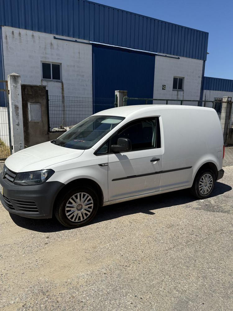 Vw Caddy 2.0 2015 comercial usado