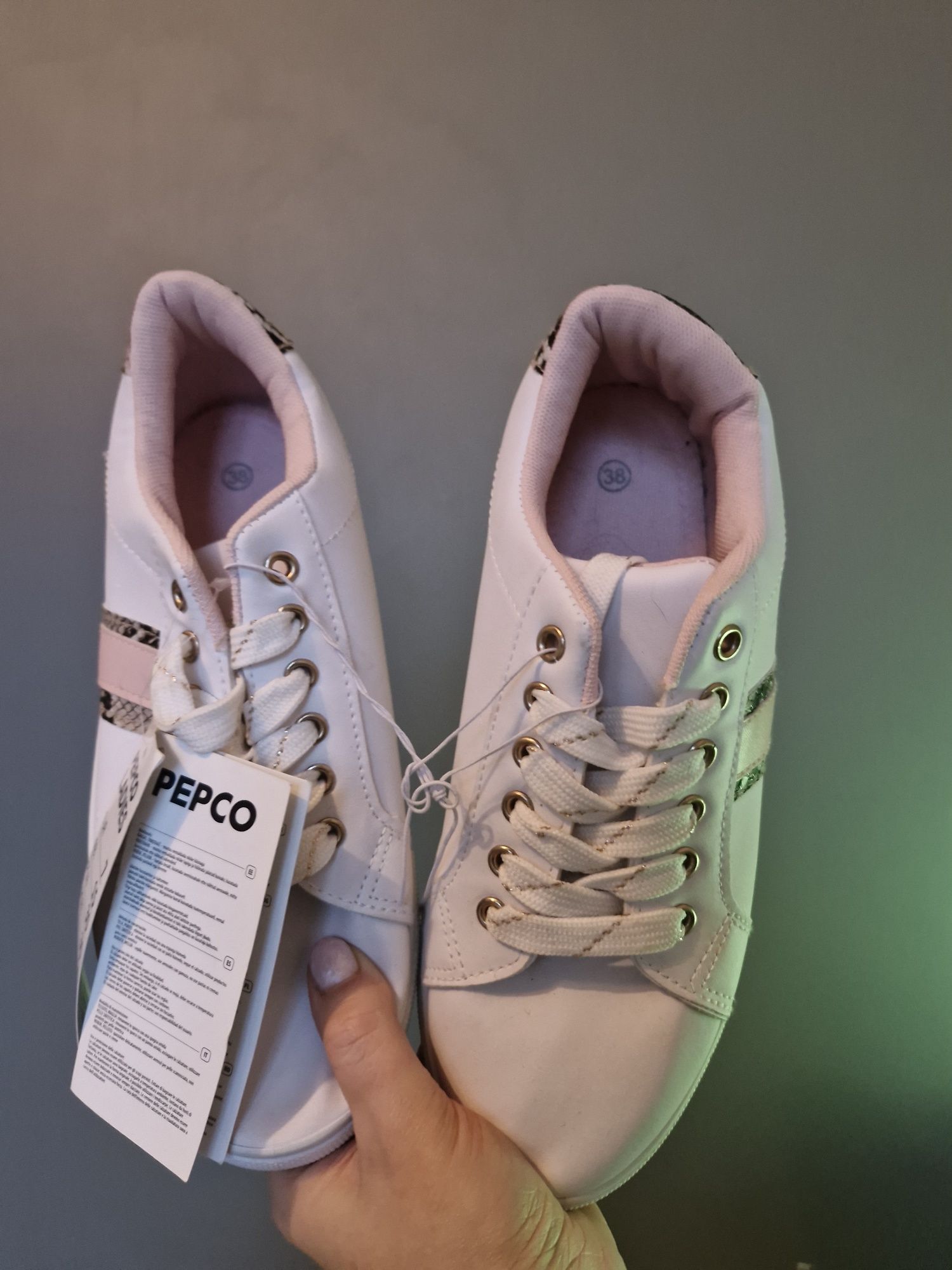 Buty nowe r.38, Pepco