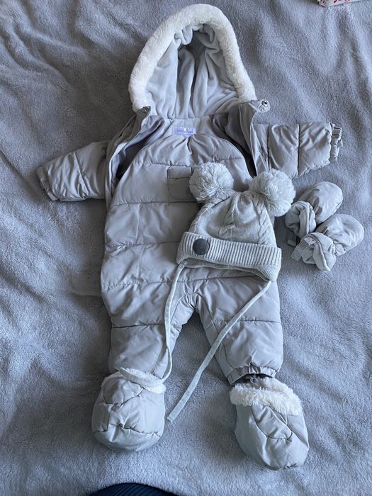 Зимовий комбінезон