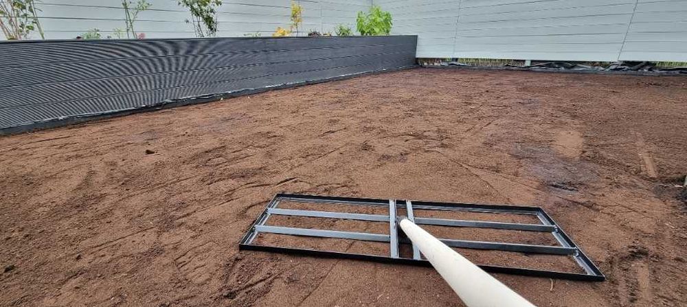 Niwelator Trawnika 90x30cm Stalowy Malowany Proszkowo Trzonek 150cm
