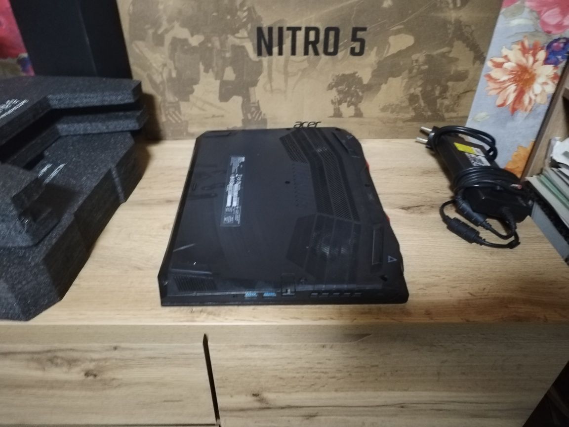 Acer Nitro 5 i7 10gen/ddr16gb/ssd0/rtx3050