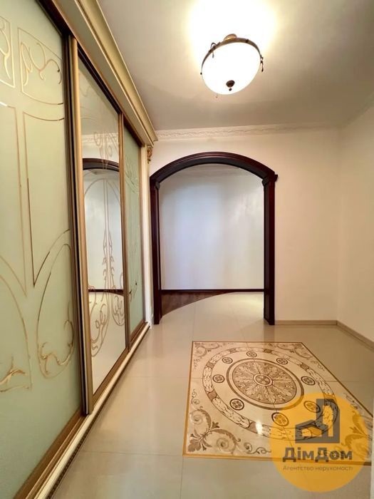 ГЕНЕРАТОР! Продаж 3к квартира вулиця Урлівська 30. БЕЗ КОМІСІЇ