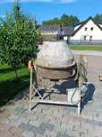 Sprzedam Betoniarka 250L