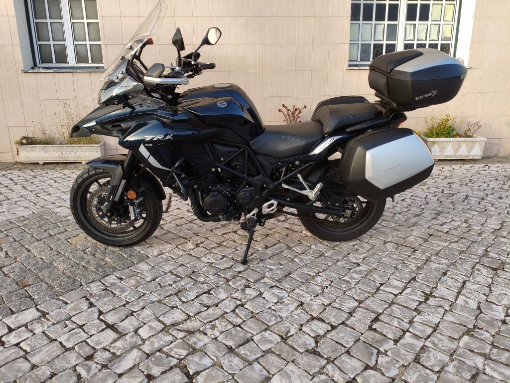Benelli trk 502 de 2021