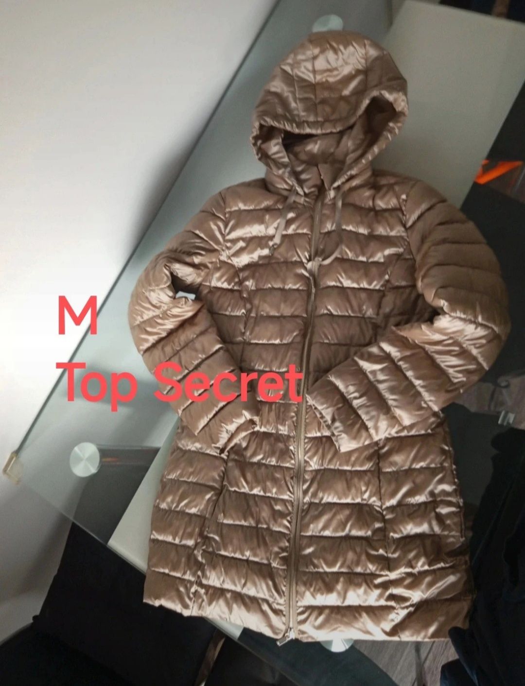 Złota kurtka dłuższa pikowana damska z kapturem r. M top secret