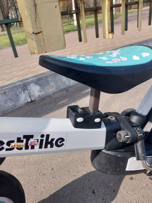 Продам біговел-велосипед з батьківською ручкою