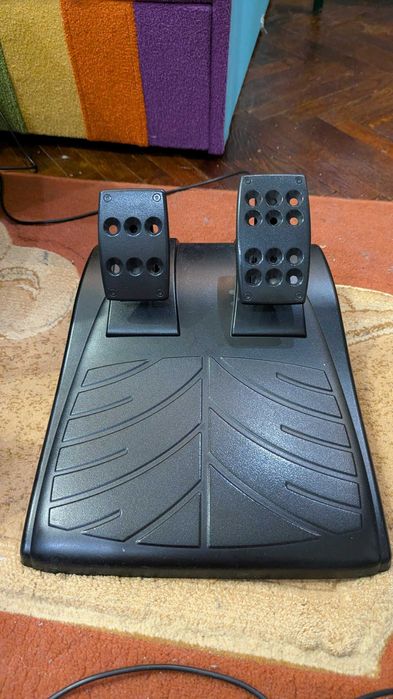 Продам ігрове кермо Logitech Driving Force GT (900°, Force Feedback)