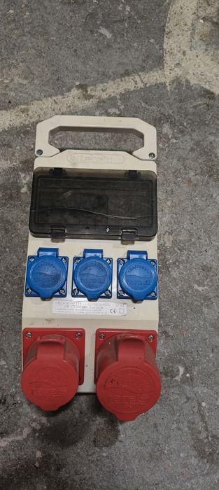 Rozdzielnica budowlana