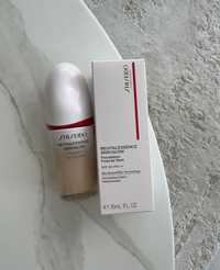 Тональний крем Shiseido Revitalessence Skin Glow Foundation,  Shell