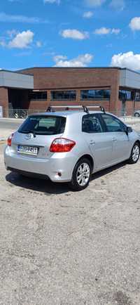 Toyota auris 2012