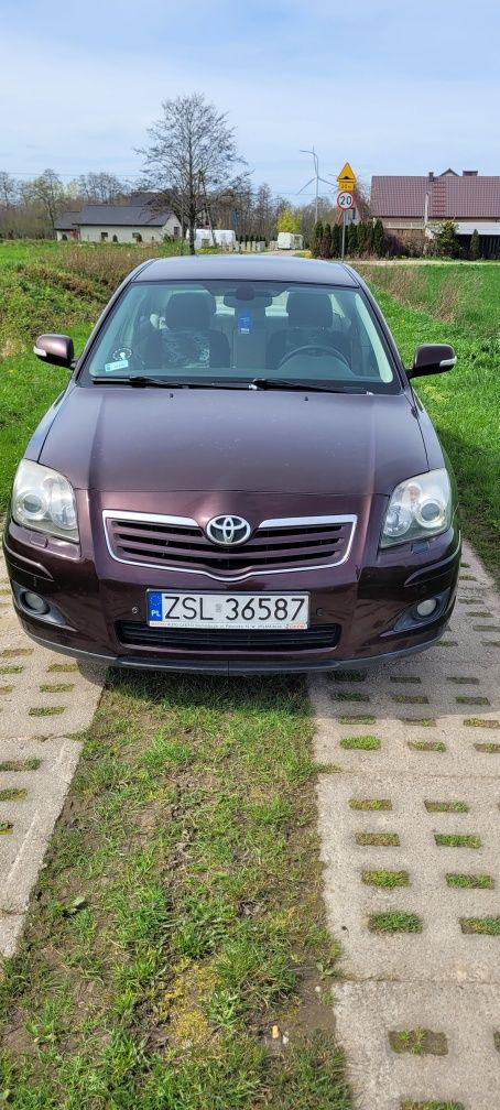 Toyota Avensis D4.D 2.2 diesel