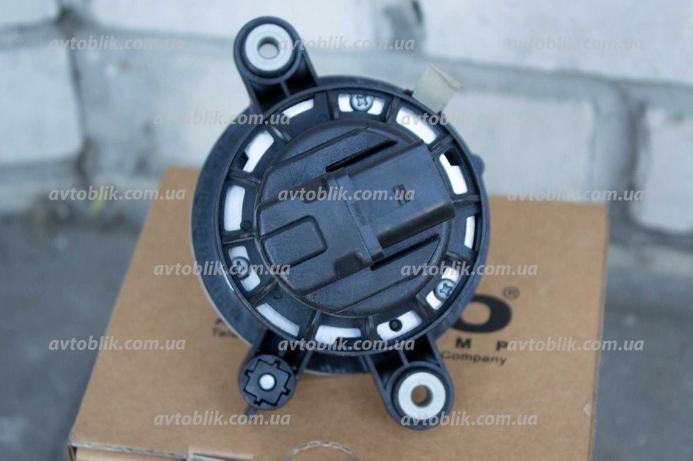 Противотуманка левая, правая Seat Ibiza, Altea, Leon, Toledo, фара,птф