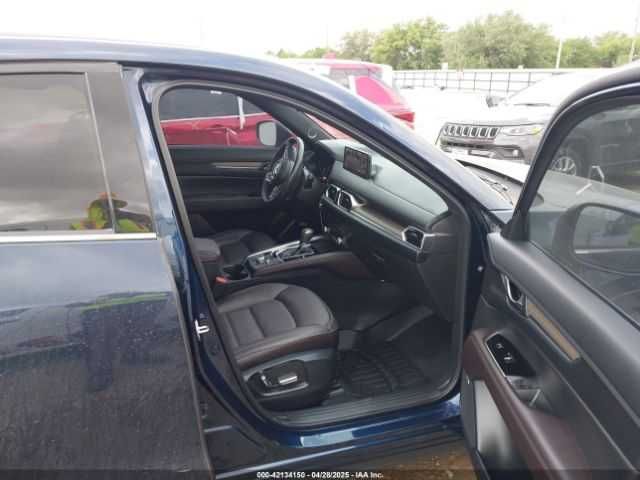 Mazda CX-5 Signature 2021 -