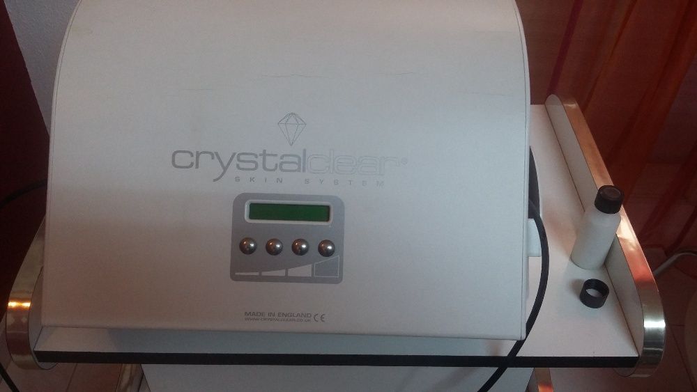 Aparelho de Esfoliação/Peeling e Dermomicrobrasão "Crystal Clear"