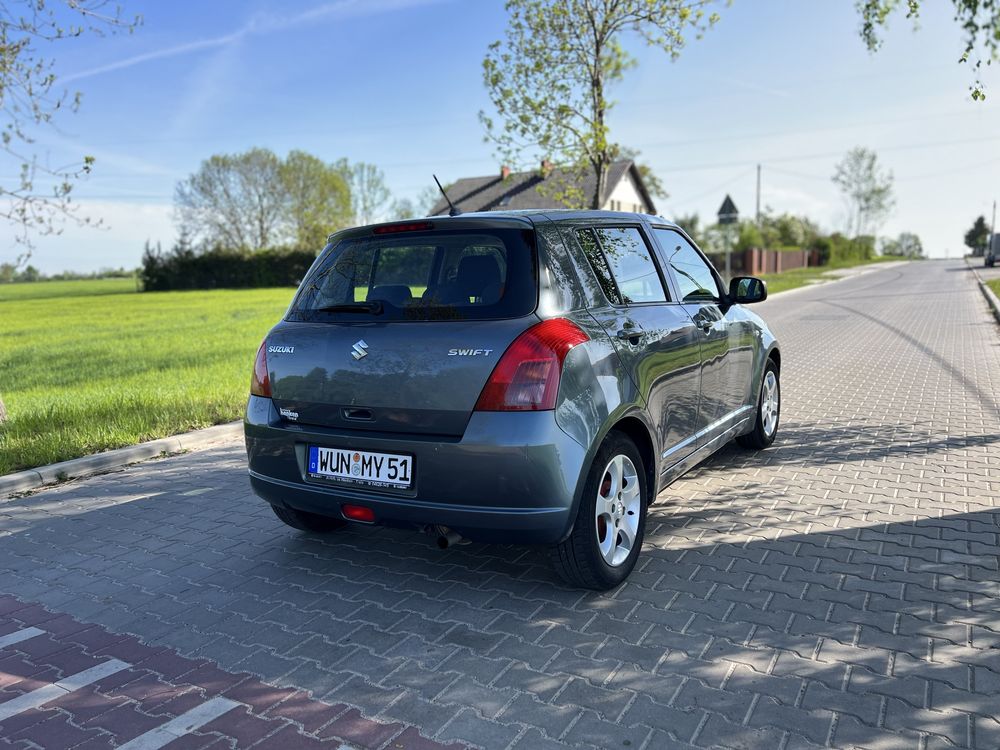 Suzuki Swift • 1.3i • 5-drzwi • Klima • 2007r •