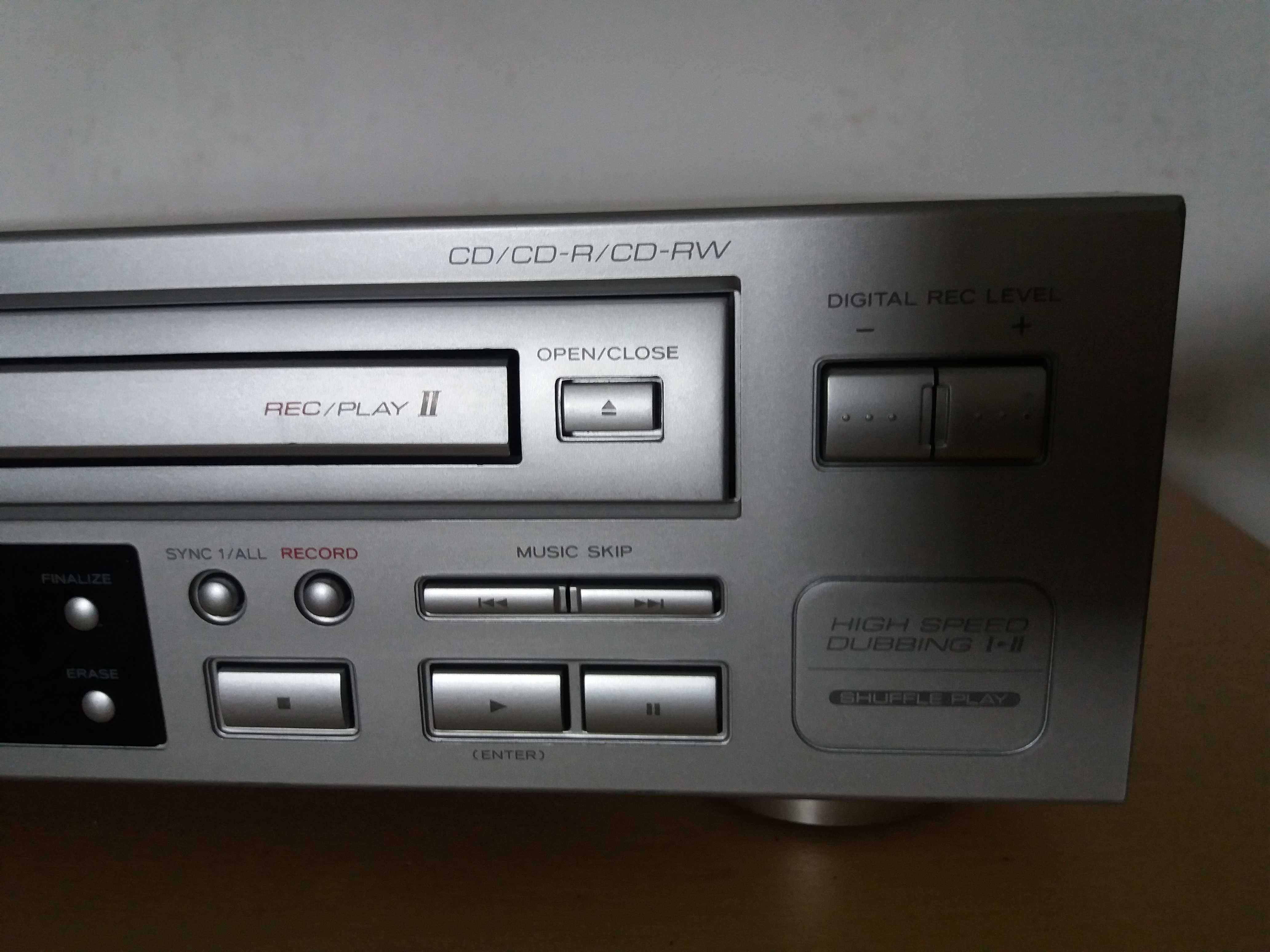 nagrywarka TCM- model 70256