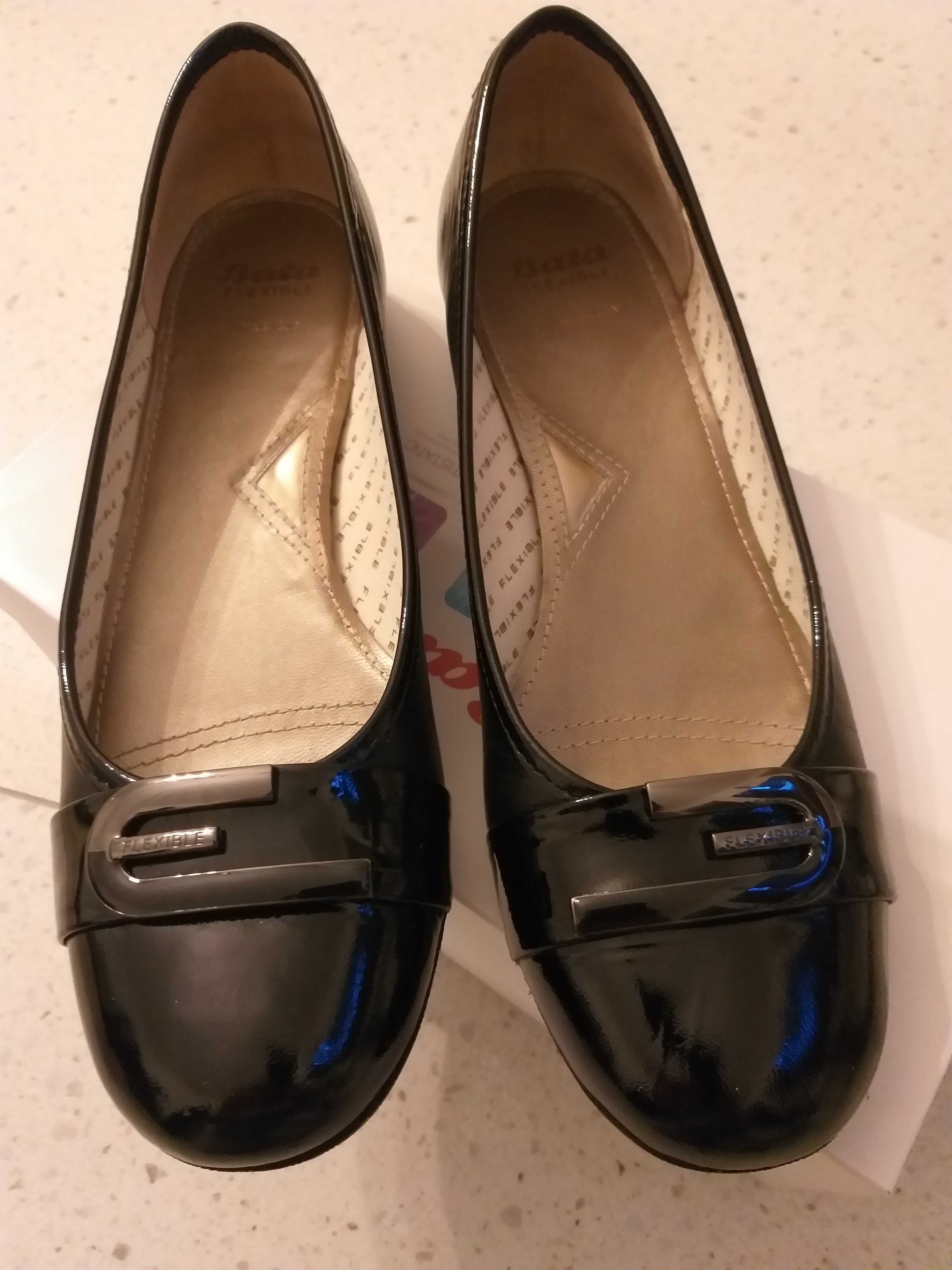Buty czółenka BATA rozmiar 41
