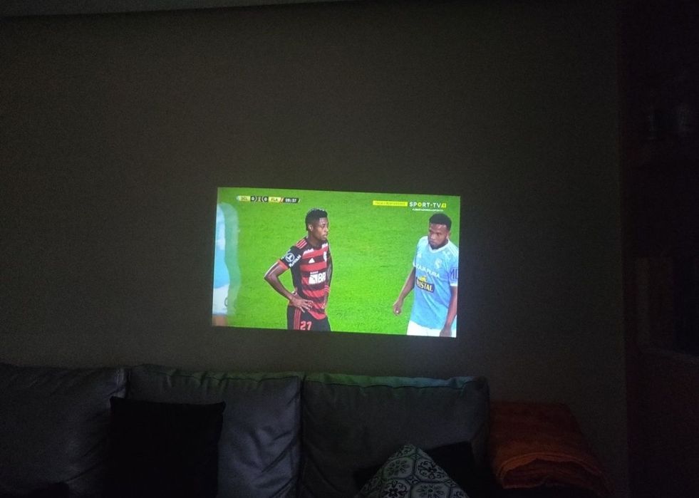 Projetor led DLP + Bateria incorporada (novos em caixa)