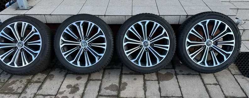 TOYOTA COROLLA E21 KOŁA Wielosezon 2023r 17 Cali