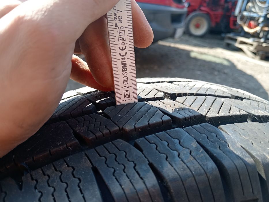 Sprzedam opony 205/65R/15C