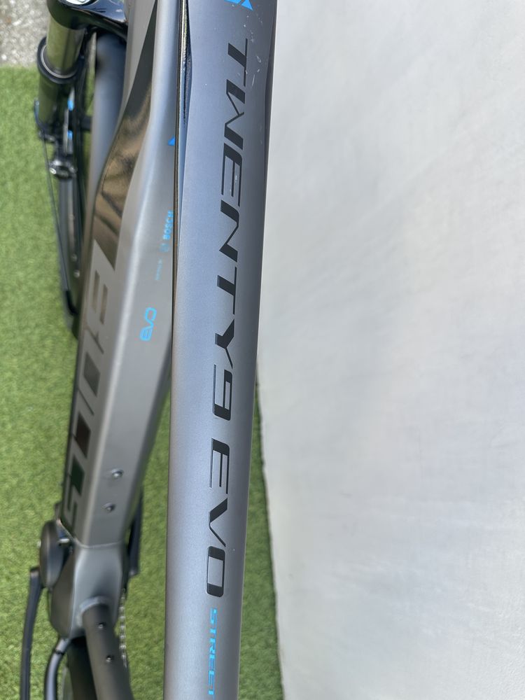 Rower elektryczny BULLS Twenty 9 EVO Street BOSCH CX 85Nm XL Nowy