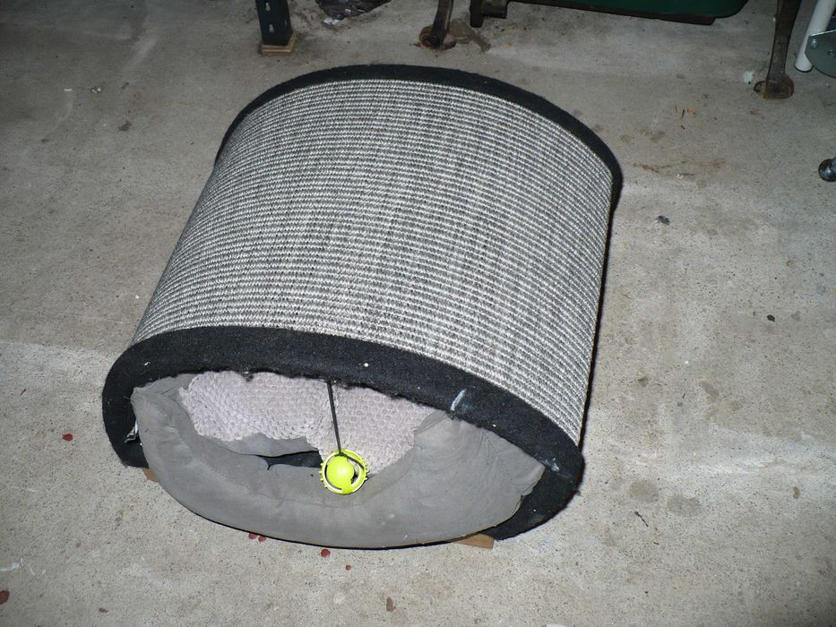 Drapak/Domek Dla Kota, Wymiary: 58 x 43 x 38 cm