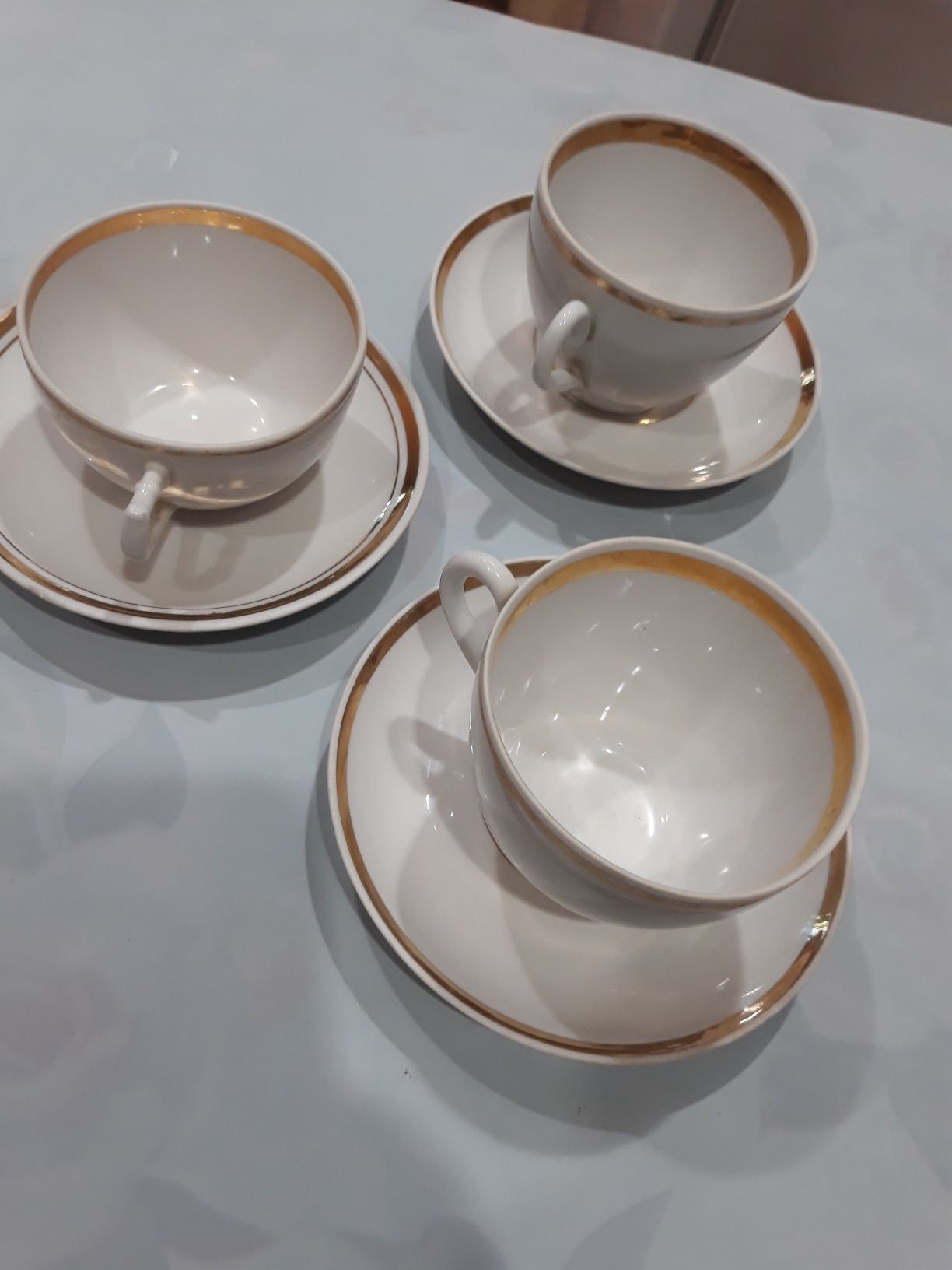 Фарфоровая посуда для чая и кофе