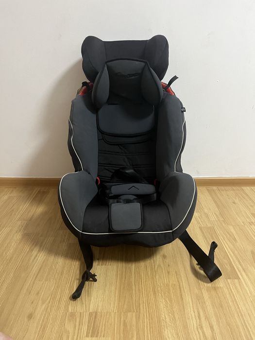 Автокрісло EasyGo дитяче 9-36 кг