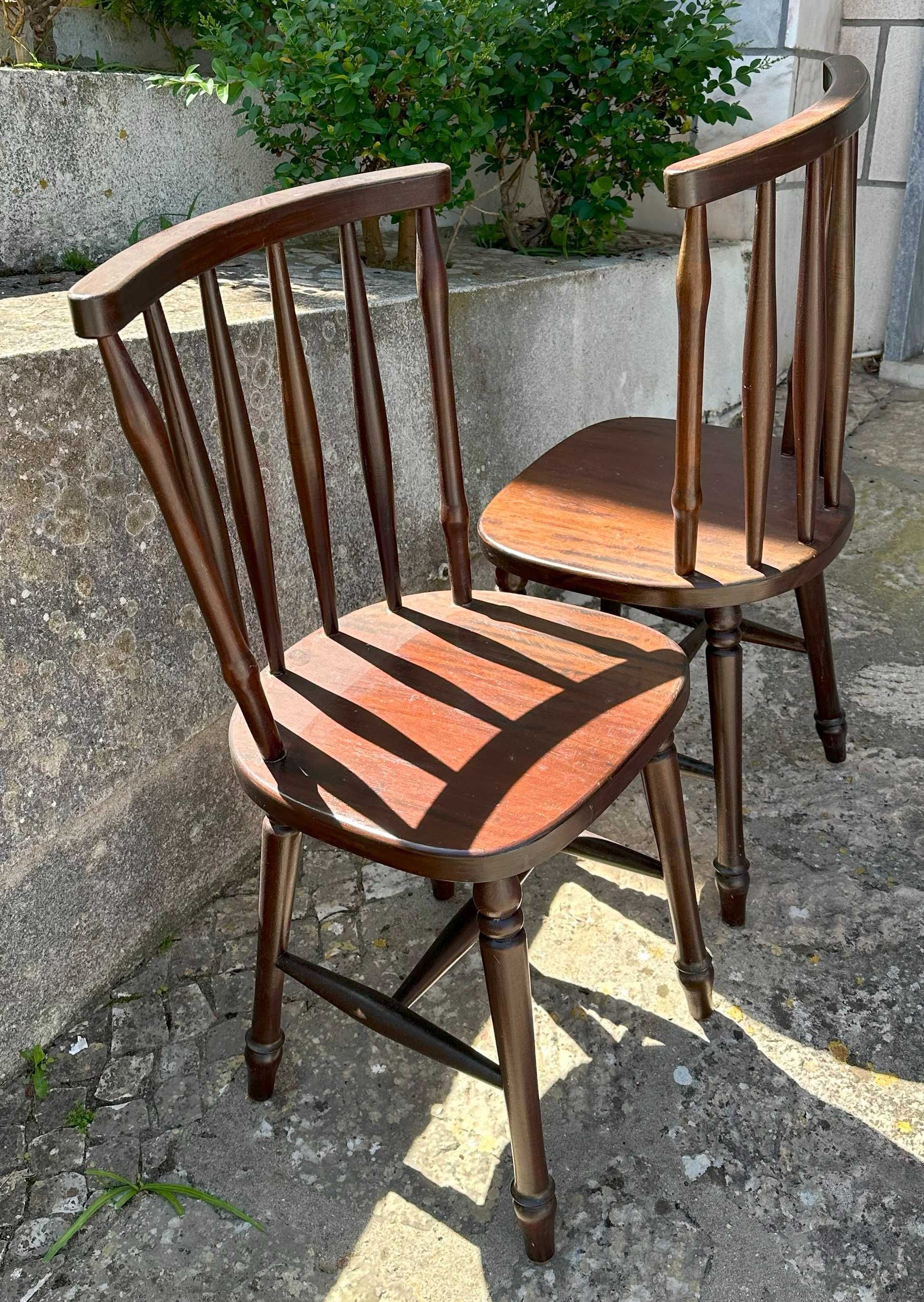 Cadeiras estilo english windsor vintage em optimo estado